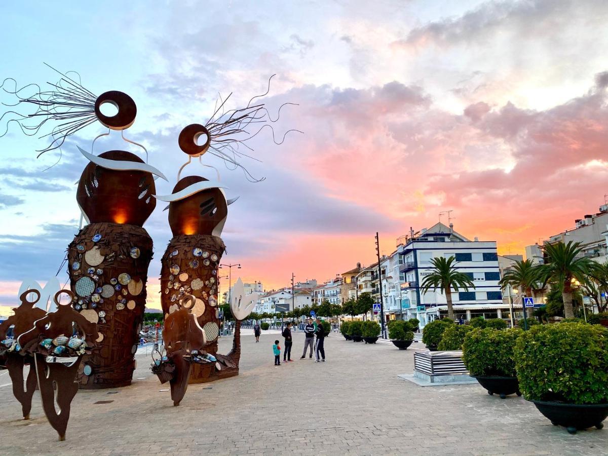 Casa cómoda delante de la playa con vista al mar Cambrils Exterior foto